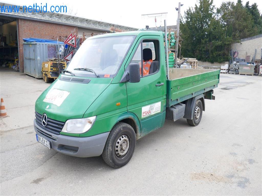 Used Mercedes-Benz 311 CDI (903.6) Pritsche Transporter/truck for Sale (Trading Premium) | NetBid Industrial Auctions