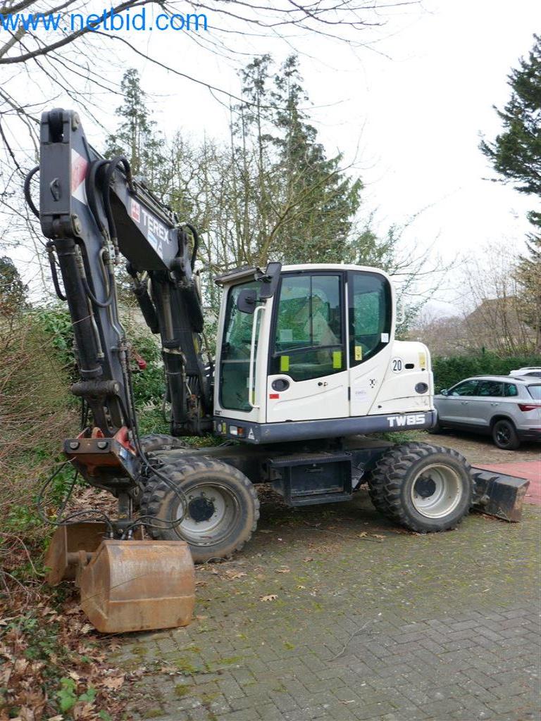 Used Terex TW 85 Mobile excavator for Sale (Auction Premium) | NetBid Industrial Auctions