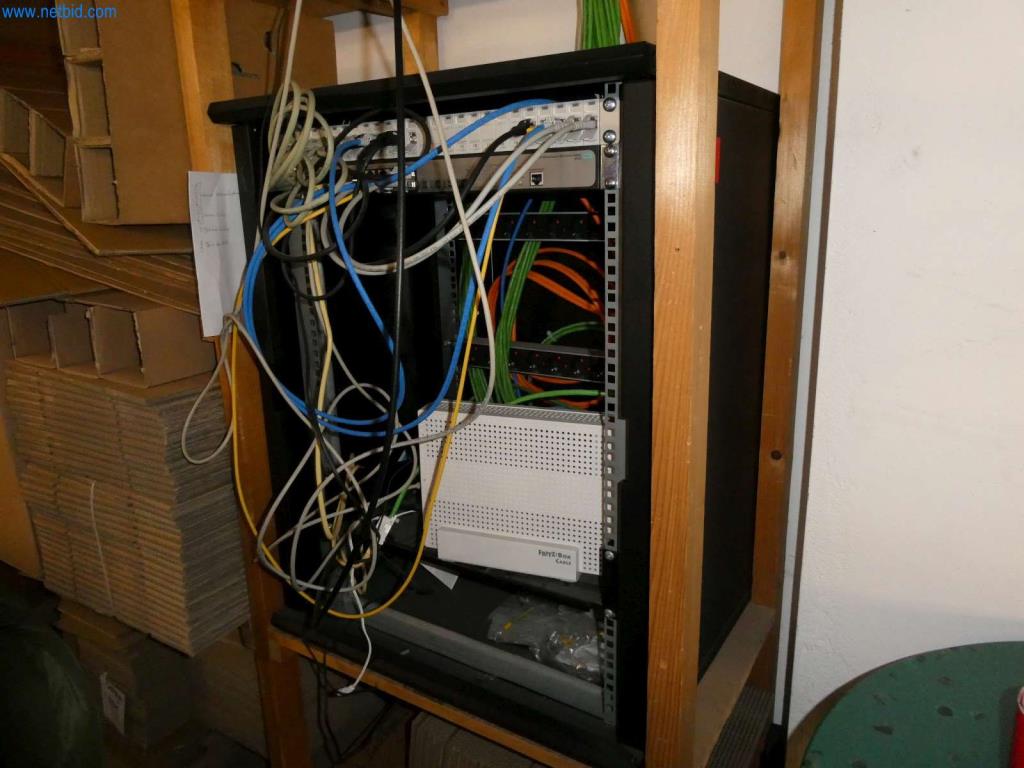 19" network cabinet