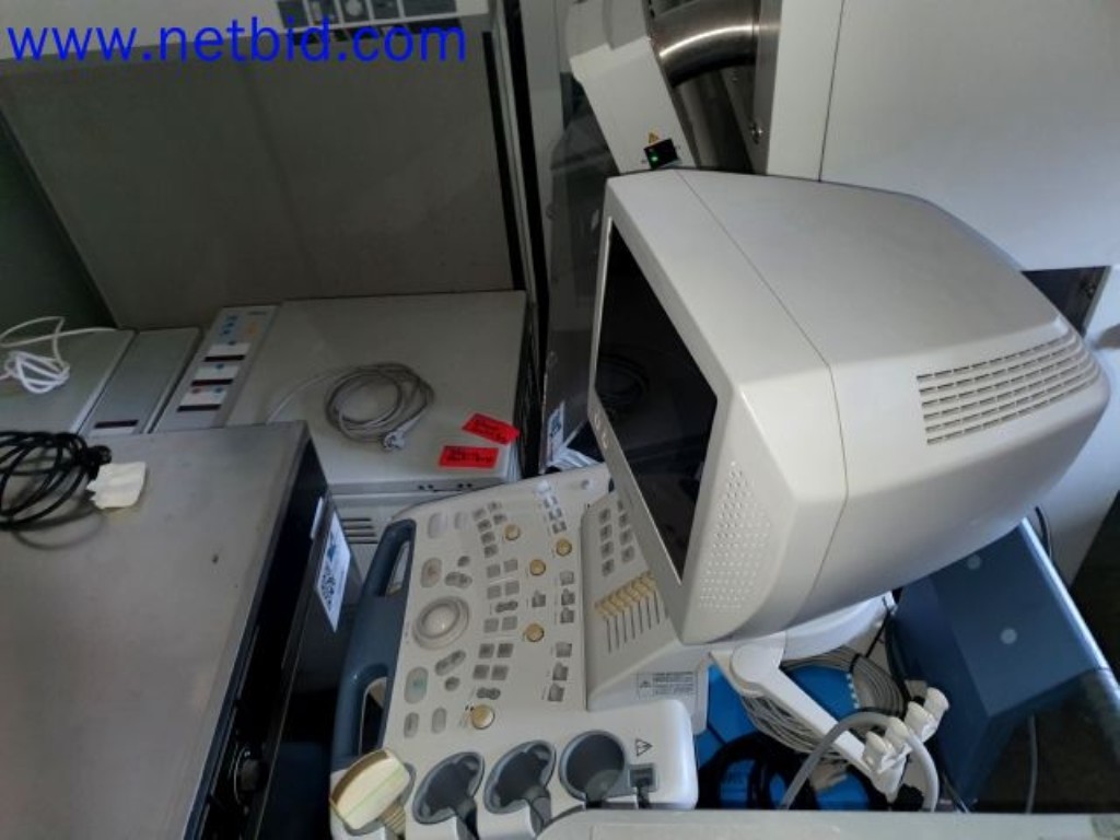 Used Toshiba SSA-550A Ultrazvočni diagnostični sistem for Sale (Auction Premium) | NetBid Slovenija