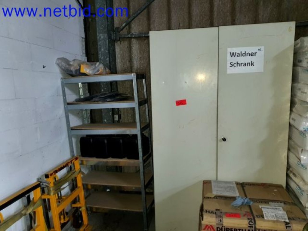 Used Lesena garderoba for Sale (Auction Premium) | NetBid Slovenija