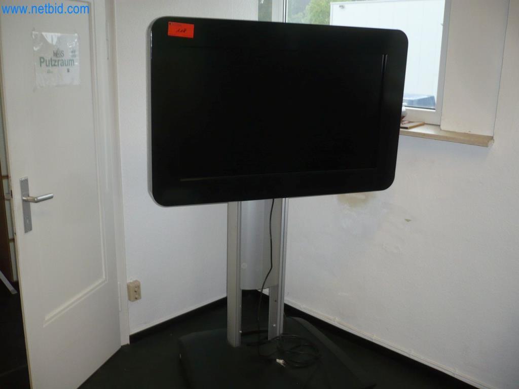 Used Foges Mobile multimedia column for Sale (Trading Premium) | NetBid Industrial Auctions
