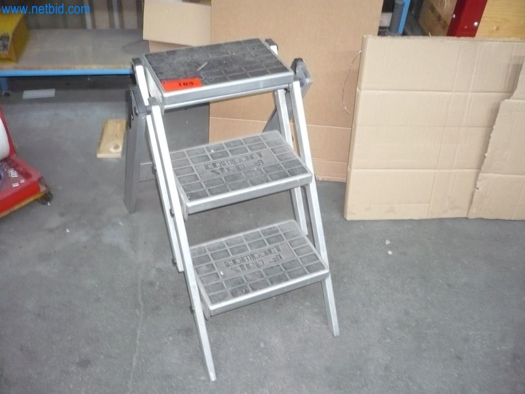 Used Compact Step Safety step for Sale (Auction Premium) | NetBid Industrial Auctions