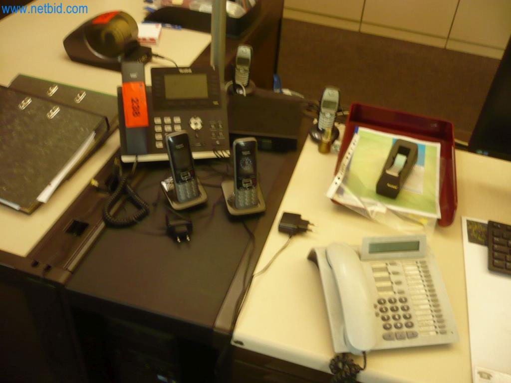 Used 1 Posten Telephones for Sale (Auction Premium) | NetBid Industrial Auctions