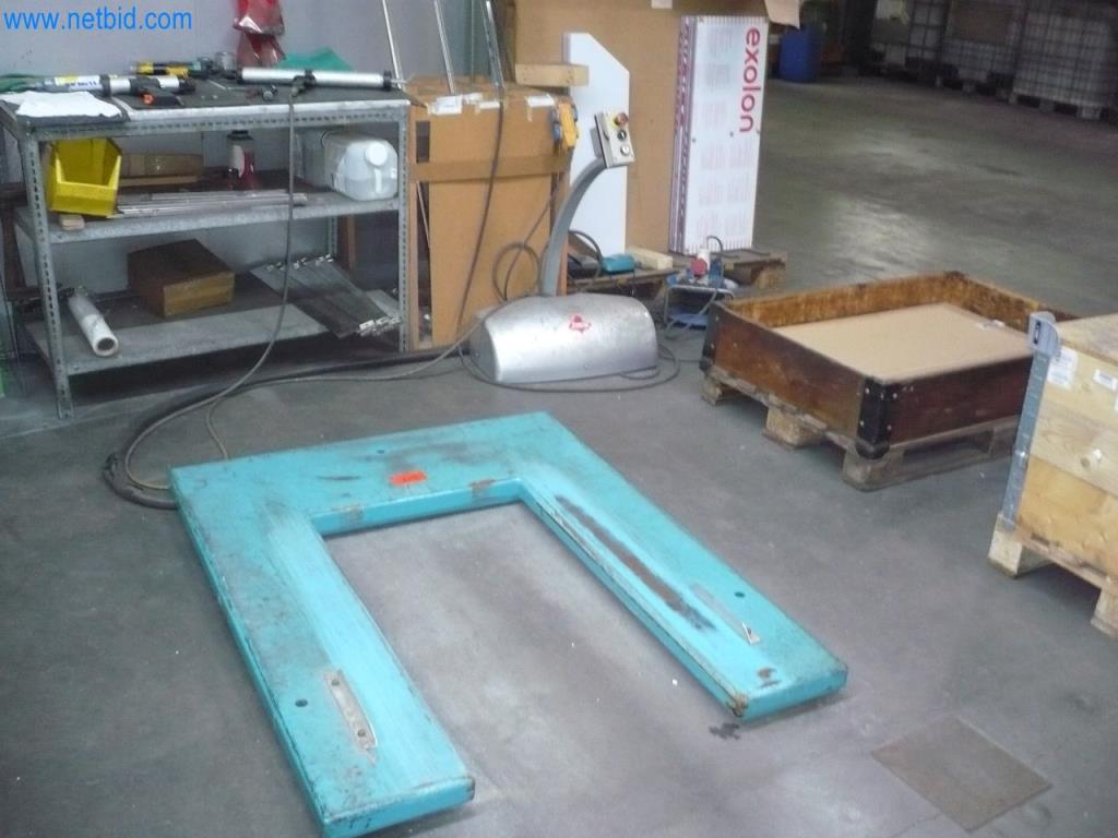 Used Ameise/Jungheinrich HTF-U Scissor lift table for Sale (Auction Premium) | NetBid Industrial Auctions