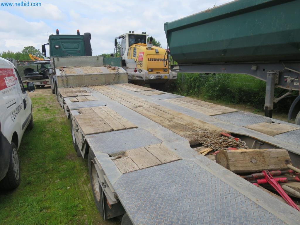 Müller Mitteltal TS 3 RM 30,0 3-axle drive-over low loader semi-trailer