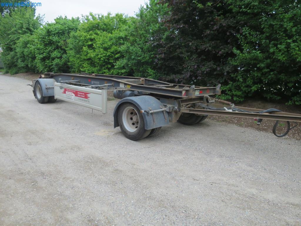 Used Hüffermann Roll-off container trailer for Sale (Auction Premium) | NetBid Industrial Auctions