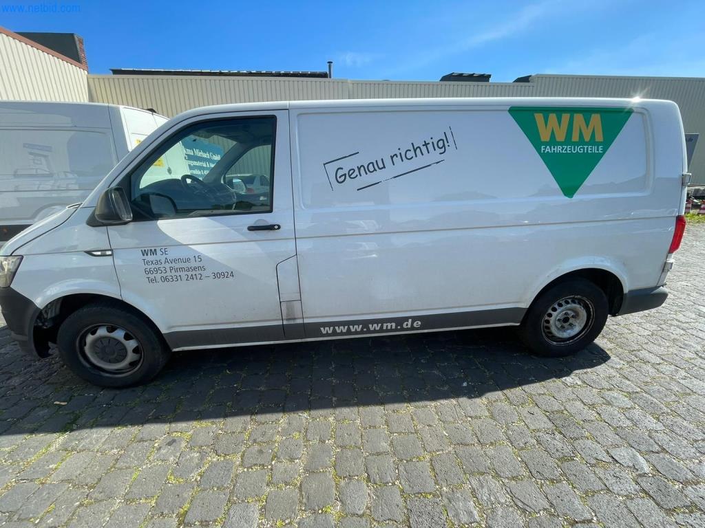 Used Volkswagen Transporter Transporter (surcharge subject to change) for Sale (Auction Premium) | NetBid Industrial Auctions
