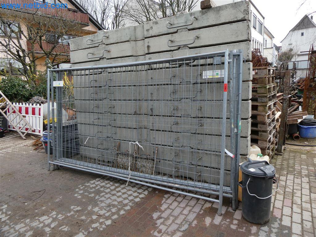 Used 40 Construction fence panels for Sale (Auction Premium) | NetBid Industrial Auctions