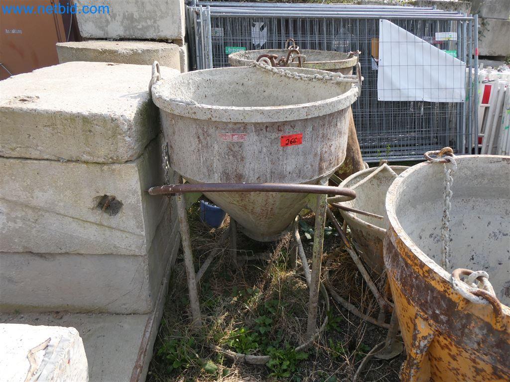 Used Eichinger Concrete silo for Sale (Auction Premium) | NetBid Industrial Auctions
