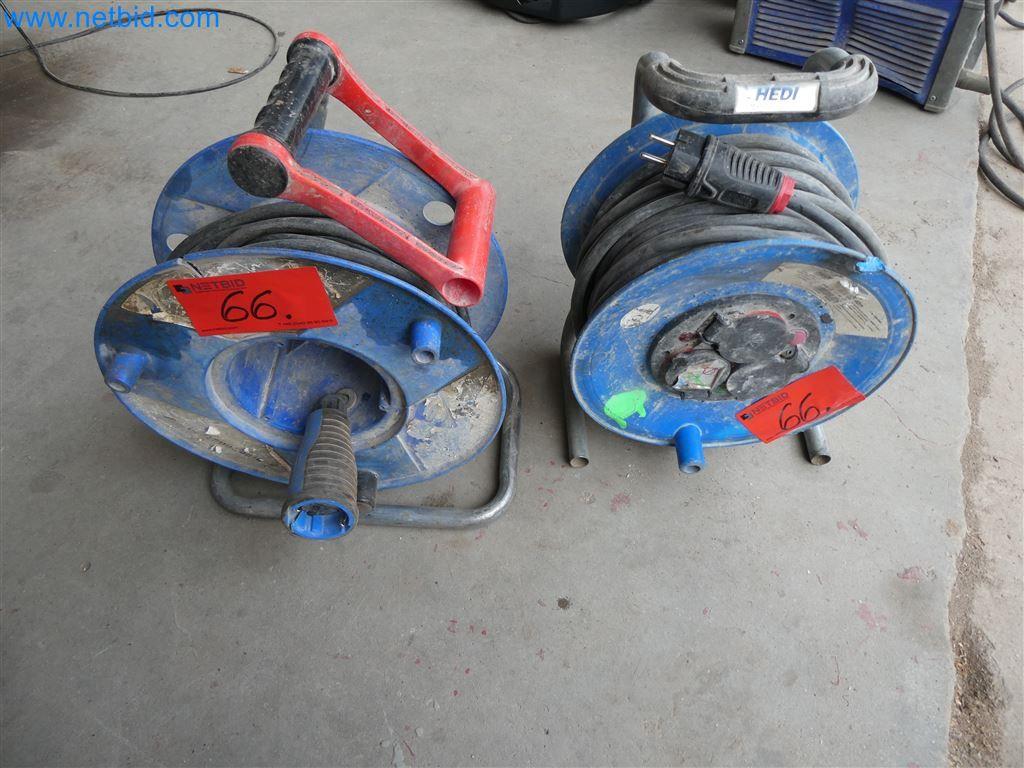 Used 2 Plastic cable reels for Sale (Auction Premium) | NetBid Industrial Auctions