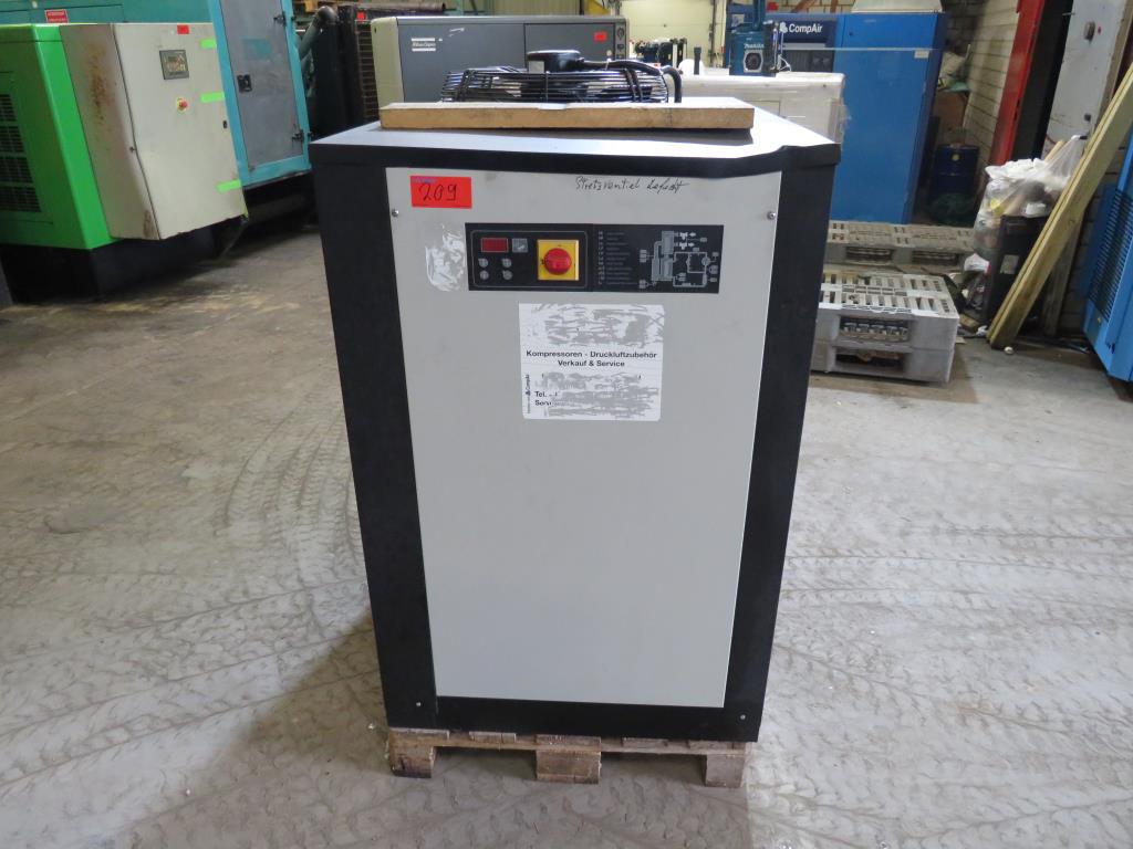 Used Parker Hiross PST 220 Compressed air refrigeration dryer for Sale (Auction Premium) | NetBid Industrial Auctions