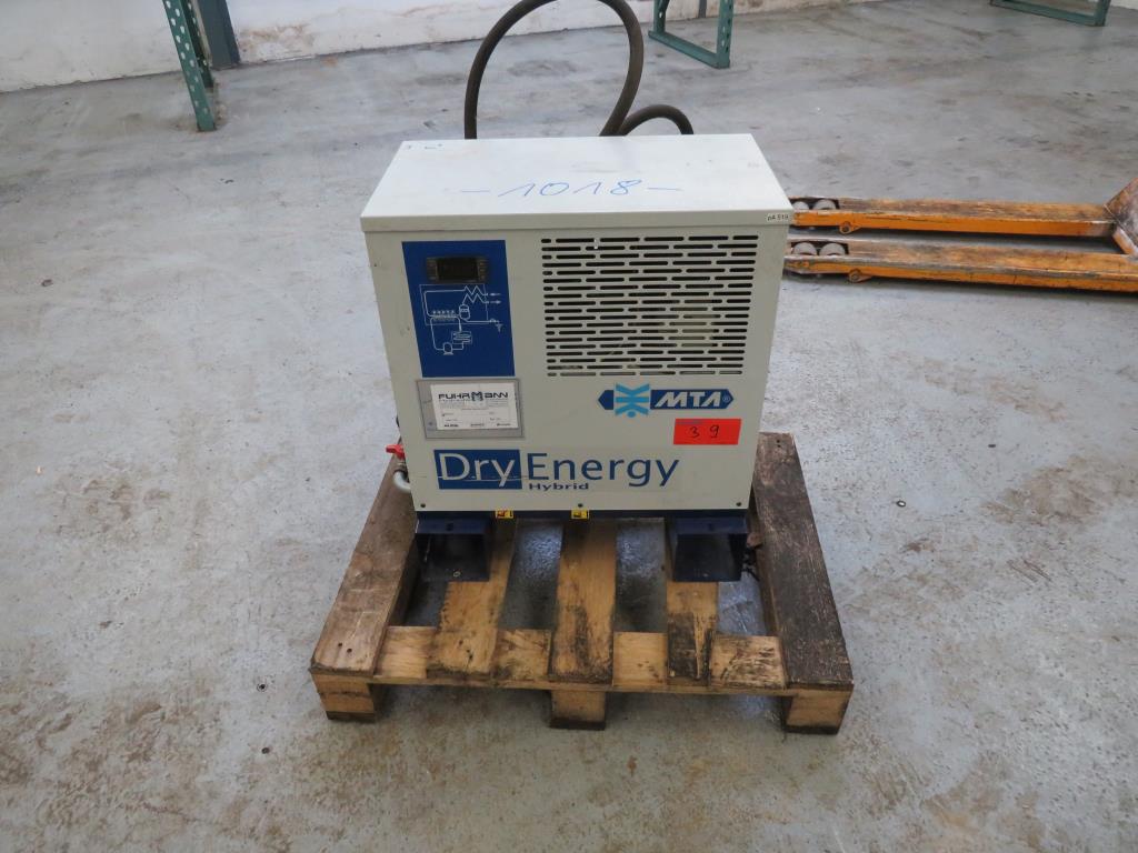 Used MTA DE 009 Compressed air refrigeration dryer for Sale (Auction Premium) | NetBid Industrial Auctions