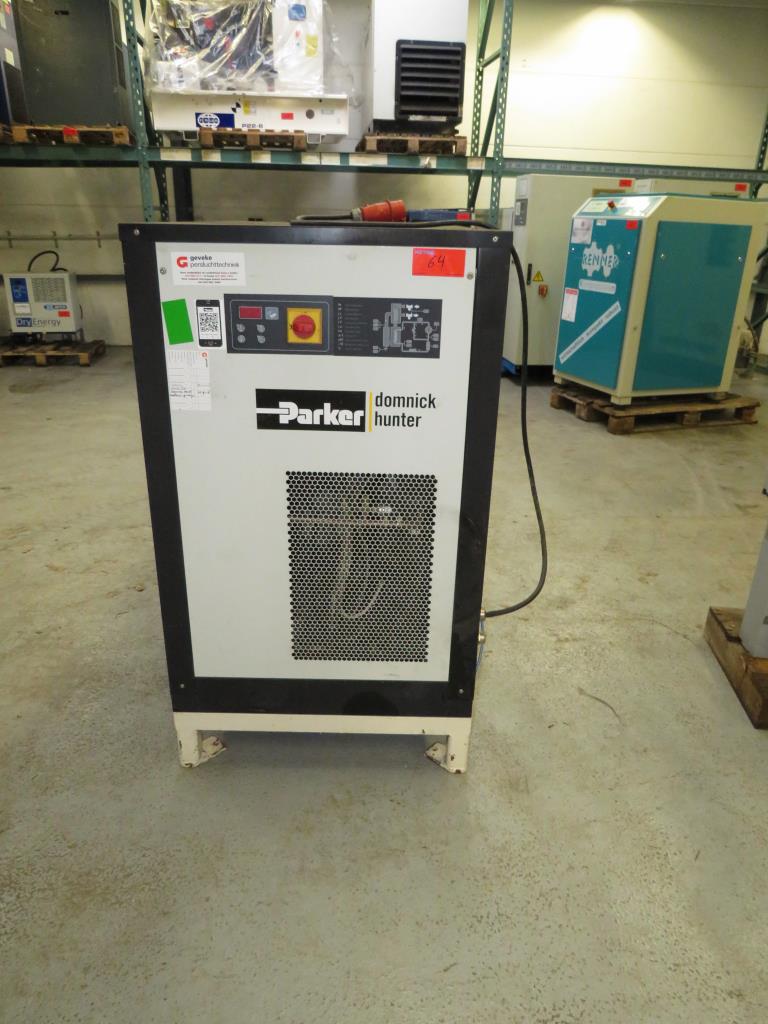 Used Parker PST 220 Compressed air refrigeration dryer 50 kVA for Sale (Auction Premium) | NetBid Industrial Auctions