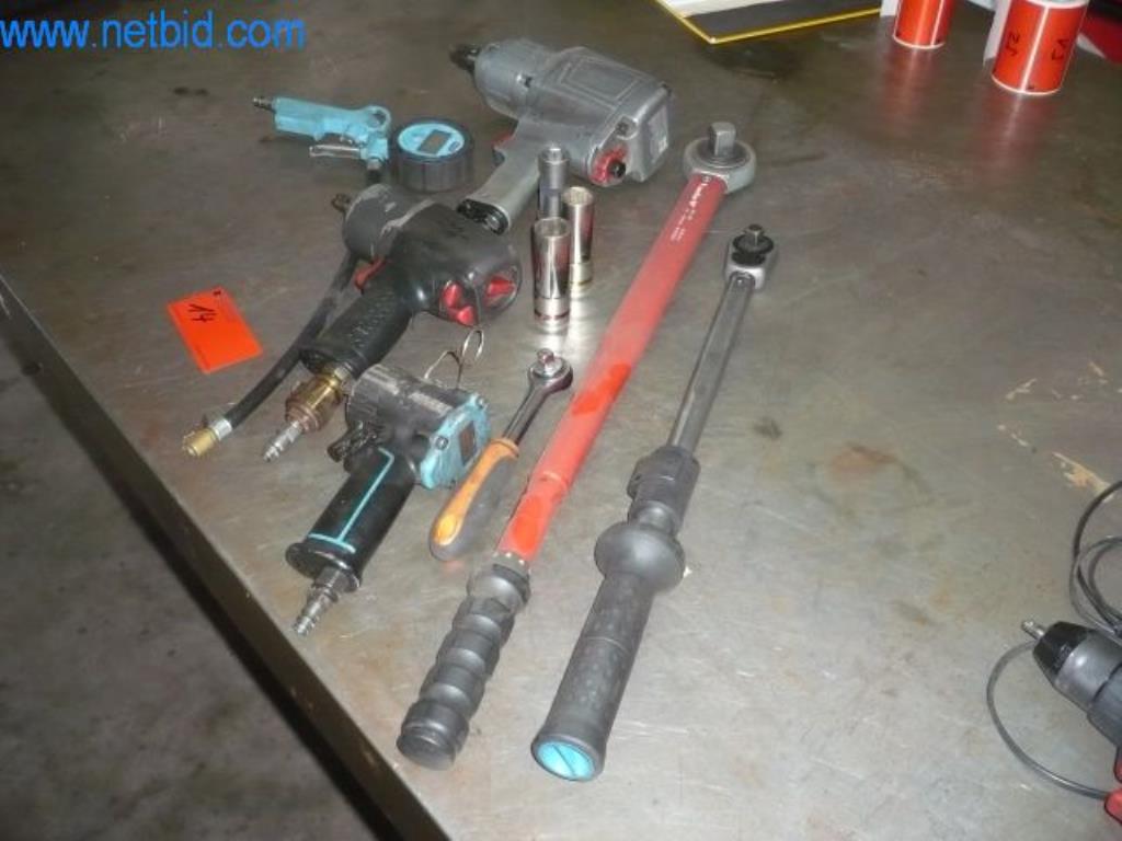 Used 3 Pneumatic screwdriver for Sale (Auction Premium) | NetBid Industrial Auctions