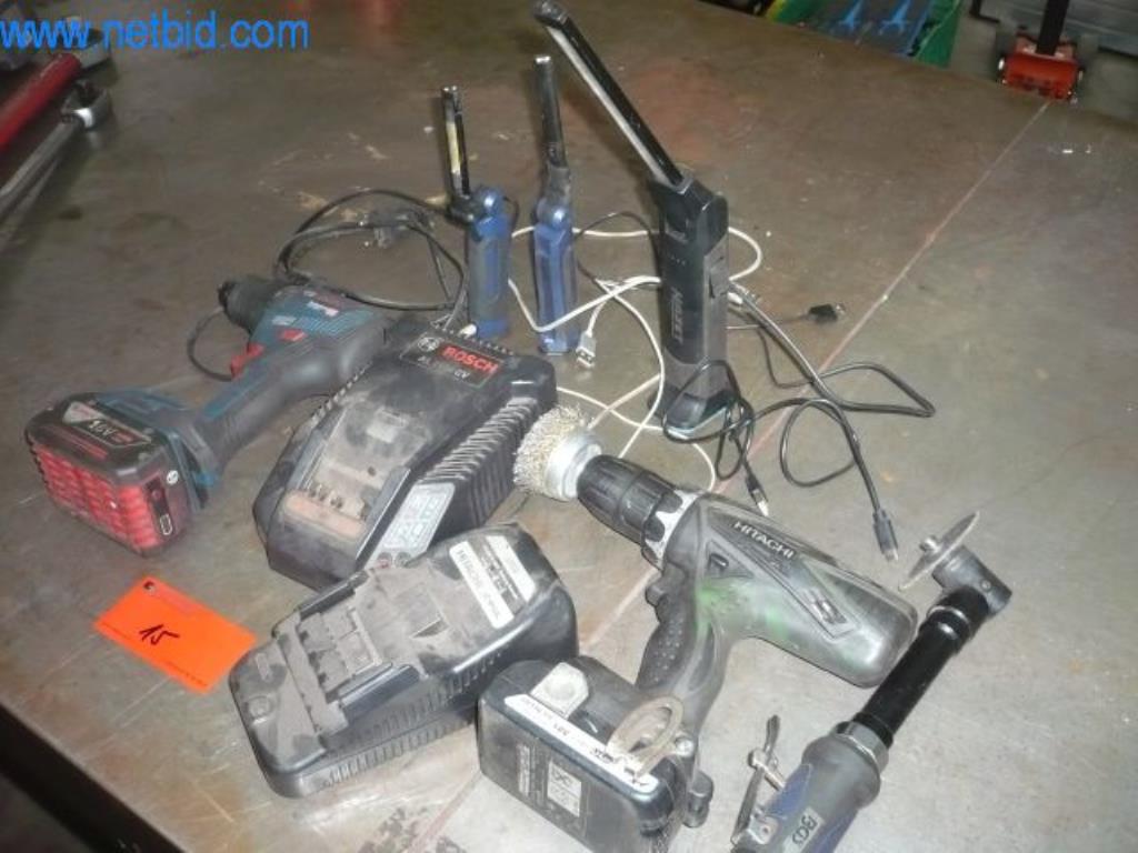 Used 2 Cordless screwdriver for Sale (Auction Premium) | NetBid Industrial Auctions