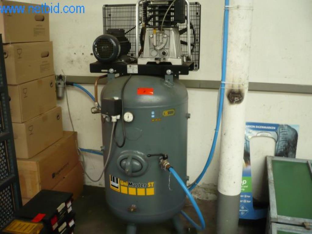 Used Schneider UNM STS 580-15-270 Workshop compressor for Sale (Auction Premium) | NetBid Industrial Auctions