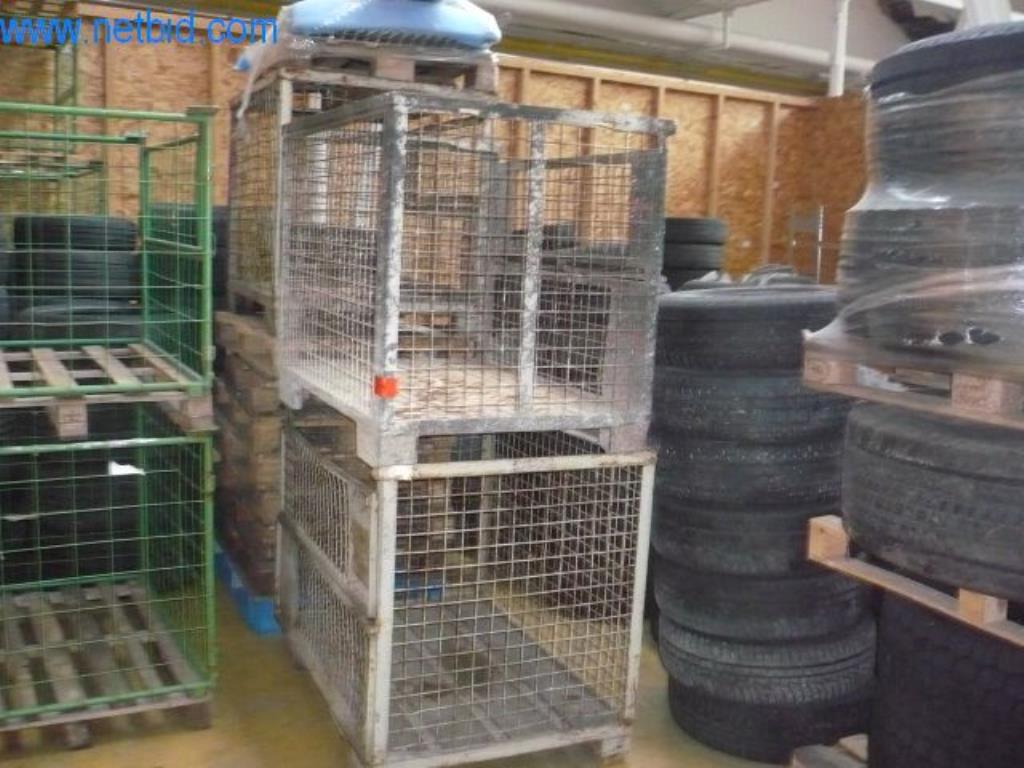 Used 3 Euro grid boxes for Sale (Auction Premium) | NetBid Industrial Auctions