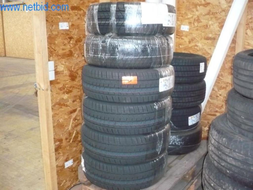 15 Pkw-Reifen gebraucht kaufen (Auction Premium) | NetBid Industrie-Auktionen