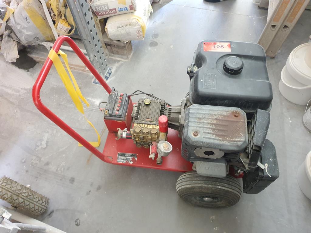 Used Vanguard Powerclean 900 BE Motorized backpack cleaner for Sale (Auction Premium) | NetBid Industrial Auctions