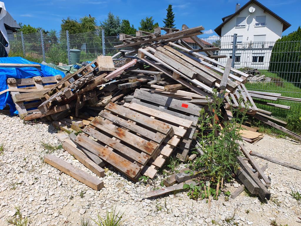 1 Posten Holz gebraucht kaufen (Auction Premium) | NetBid Industrie-Auktionen