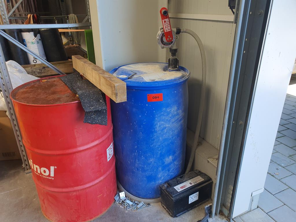 Used Piusi 2 Hand pumps for Sale (Auction Premium) | NetBid Industrial Auctions