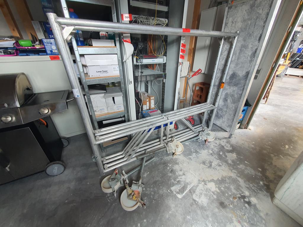 Used Layher FG Staro Mobile scaffold for Sale (Auction Premium) | NetBid Industrial Auctions