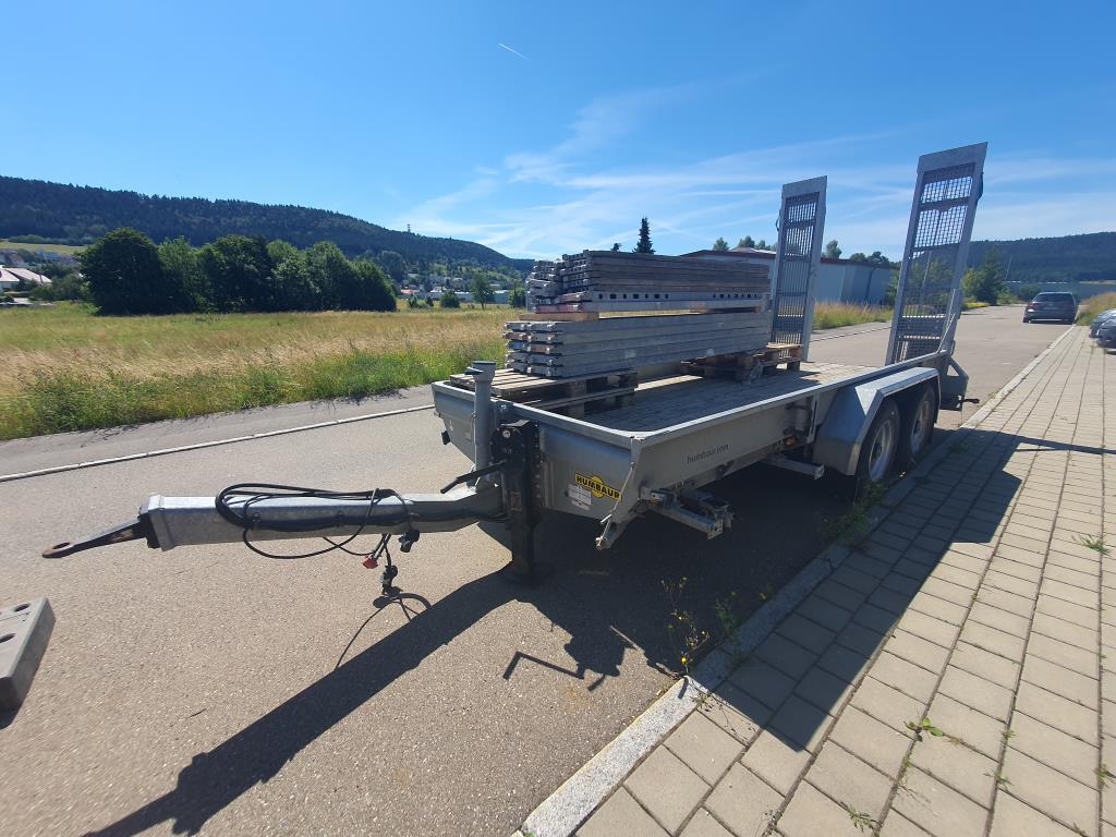 Used Humbaur HS 105020 BS Central axle trailer for Sale (Auction Premium) | NetBid Industrial Auctions