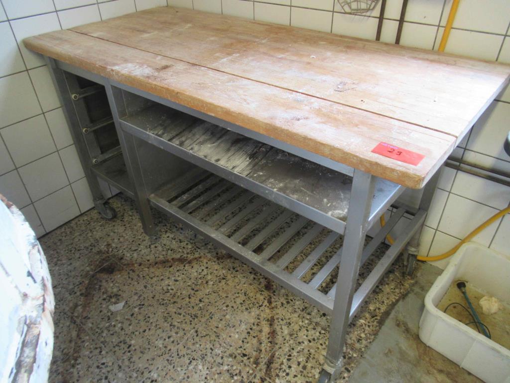 Used Work table (surcharge subject to change) for Sale (Auction Premium) | NetBid Industrial Auctions