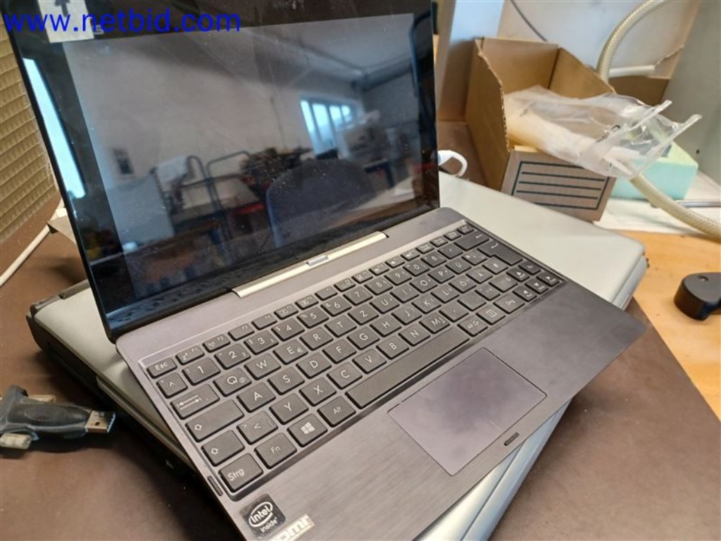 ASUS Notebook