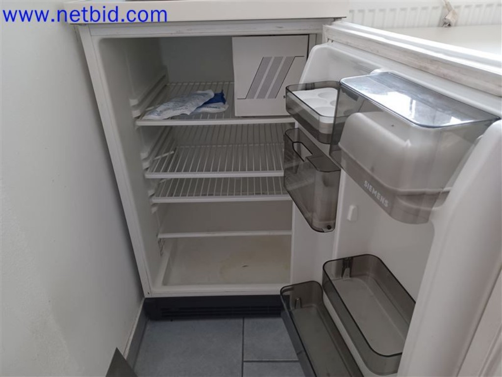 Used Siemens Refrigerator for Sale (Auction Premium) | NetBid Industrial Auctions