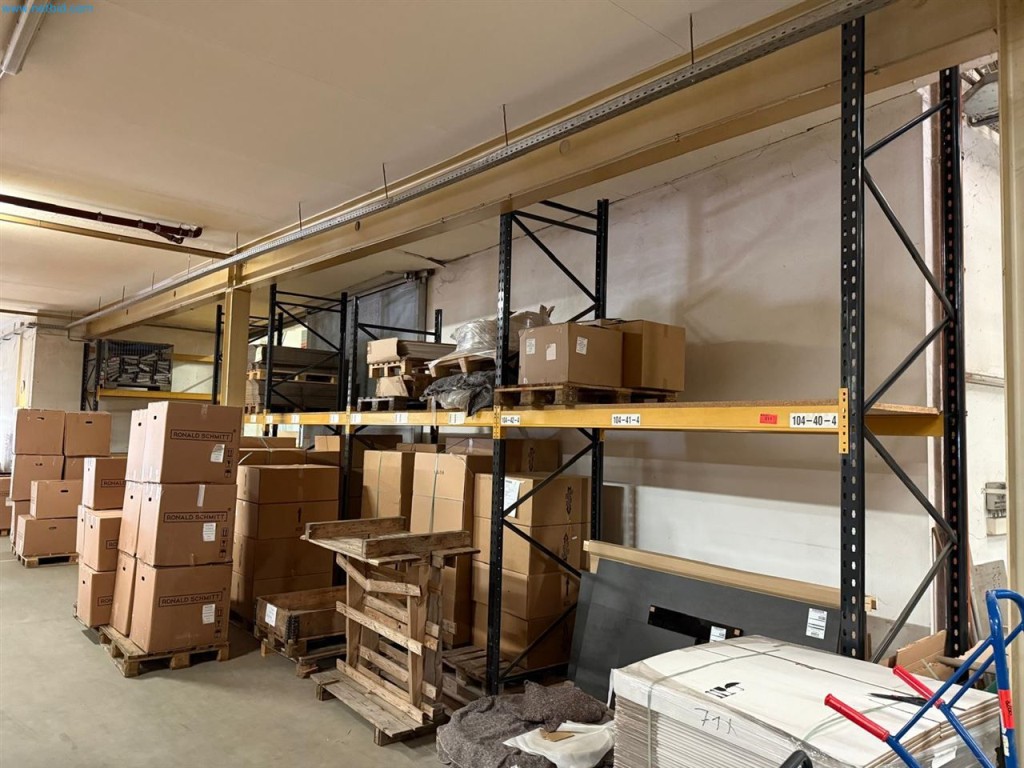 Used Heavy-duty shelving system (later release) for Sale (Auction Premium) | NetBid Industrial Auctions