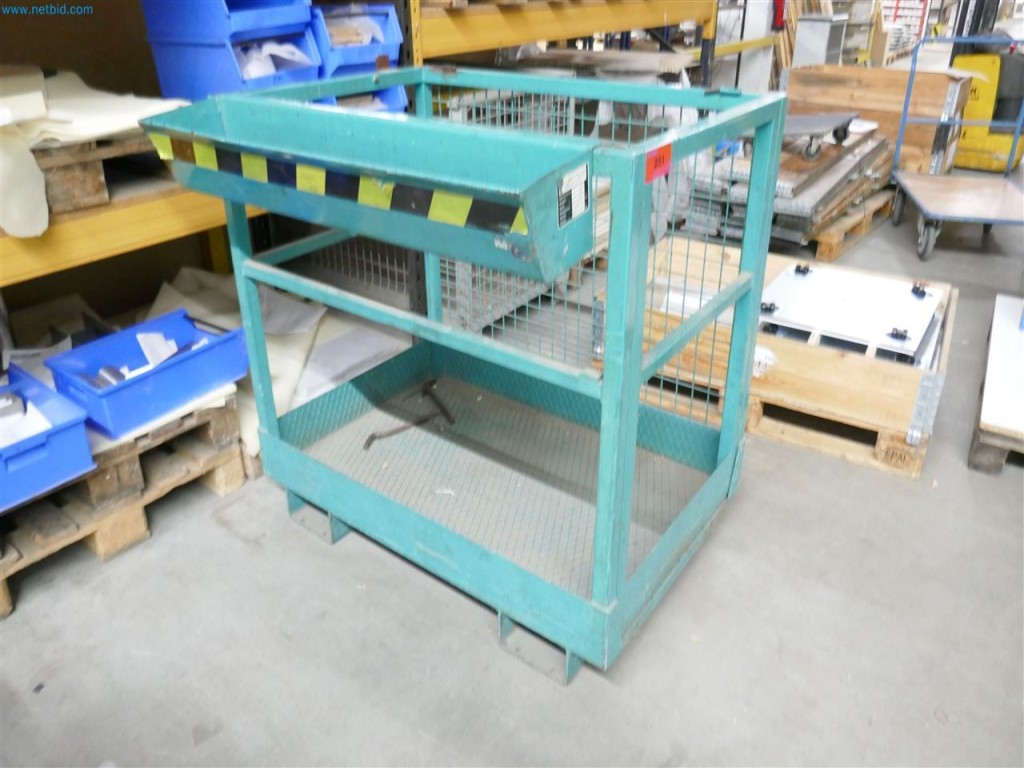 Used Forklift personnel basket for Sale (Auction Premium) | NetBid Industrial Auctions