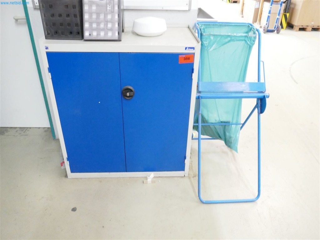 Used Garant Metal cabinet for Sale (Auction Premium) | NetBid Industrial Auctions