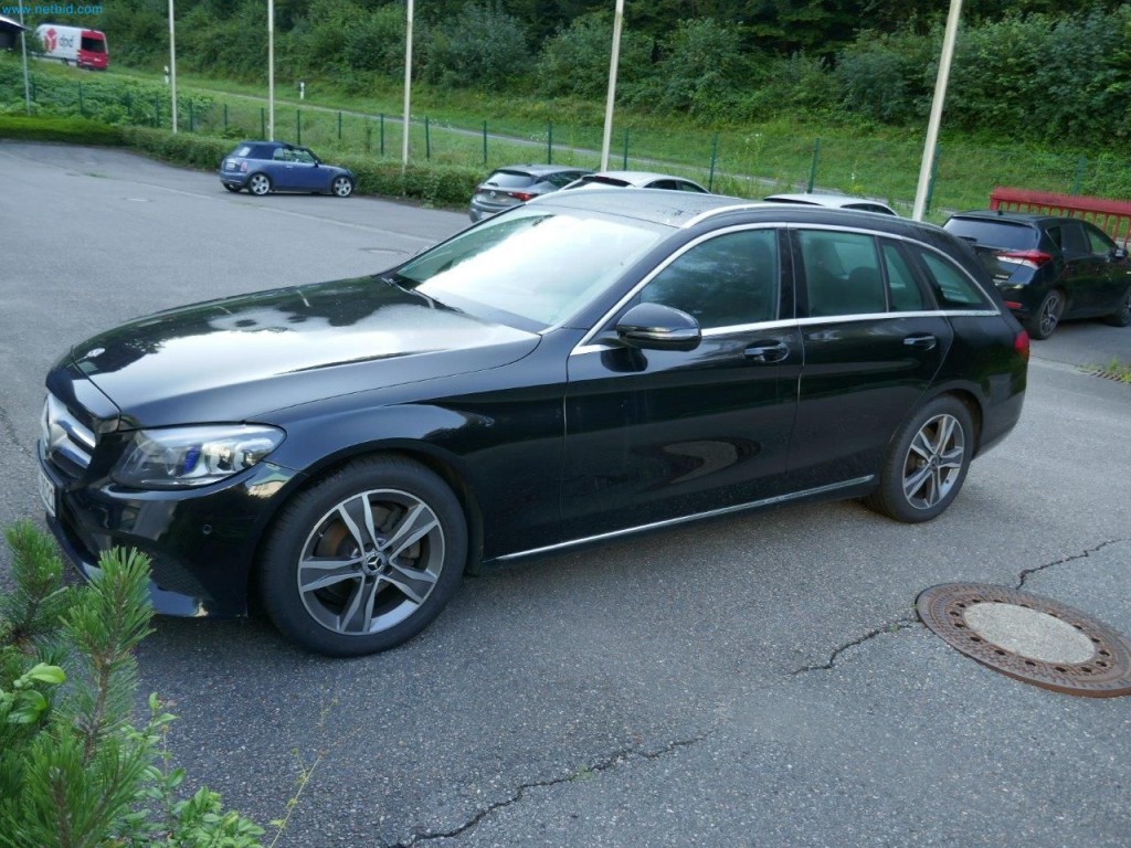 Used Mercedes-Benz C 220 d T-Modell Passenger car for Sale (Auction Premium) | NetBid Industrial Auctions