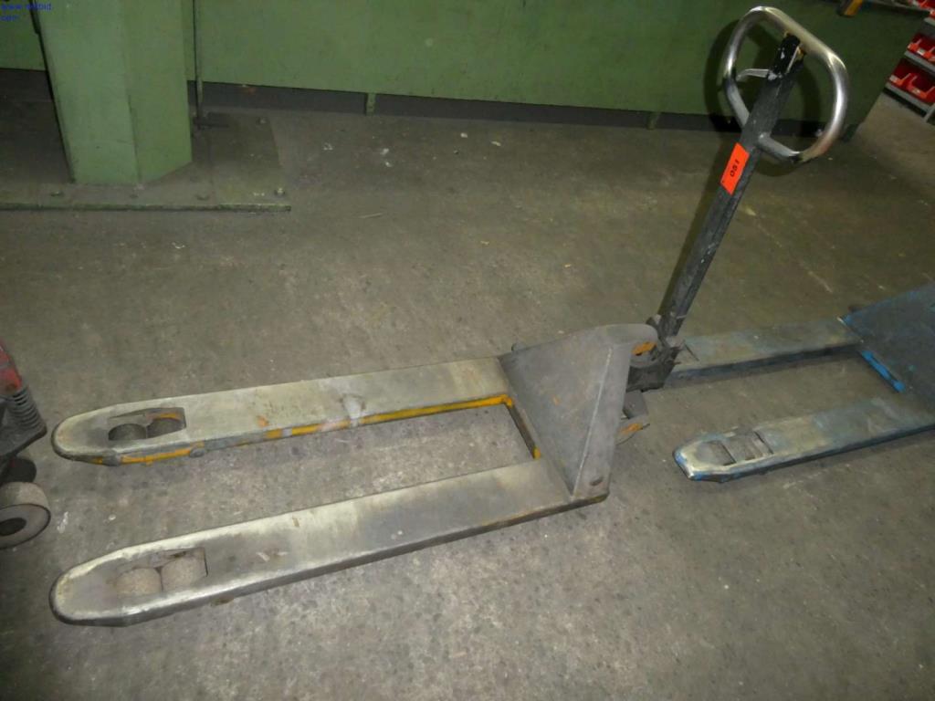 Used Pallet truck for Sale (Auction Premium) | NetBid Industrial Auctions