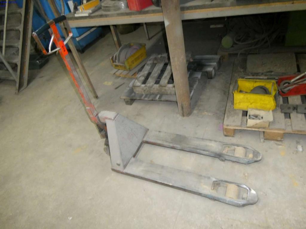 Used Pallet truck for Sale (Auction Premium) | NetBid Industrial Auctions