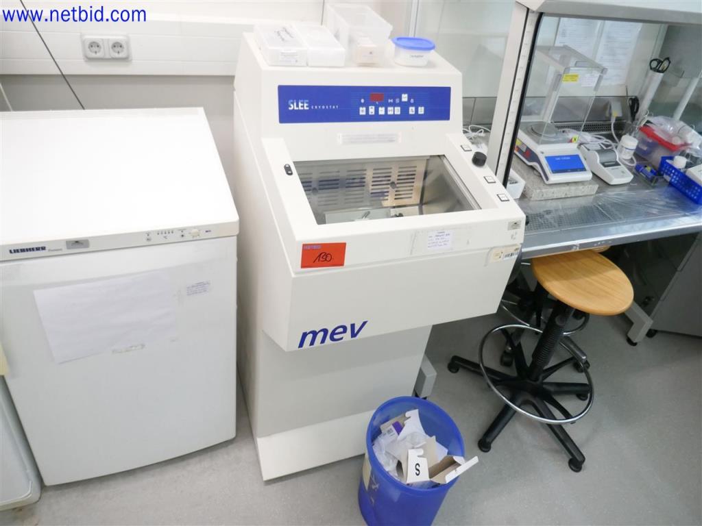 Used Slee MEV Cryostat for Sale (Auction Premium) | NetBid Industrial Auctions