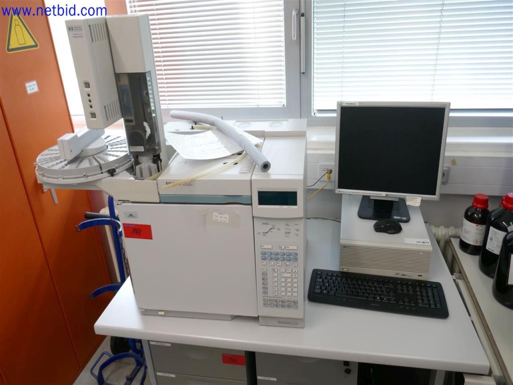 Agilent HP 6890 N Gas chromatograph