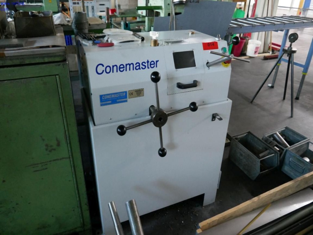 Conemaster CM-3 Enden-Bearbeitungsmaschine