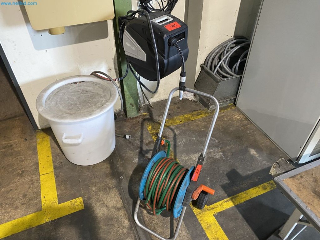 Used Tilllvex / Gardena 2 Garden hose reel for Sale (Auction Premium) | NetBid Industrial Auctions