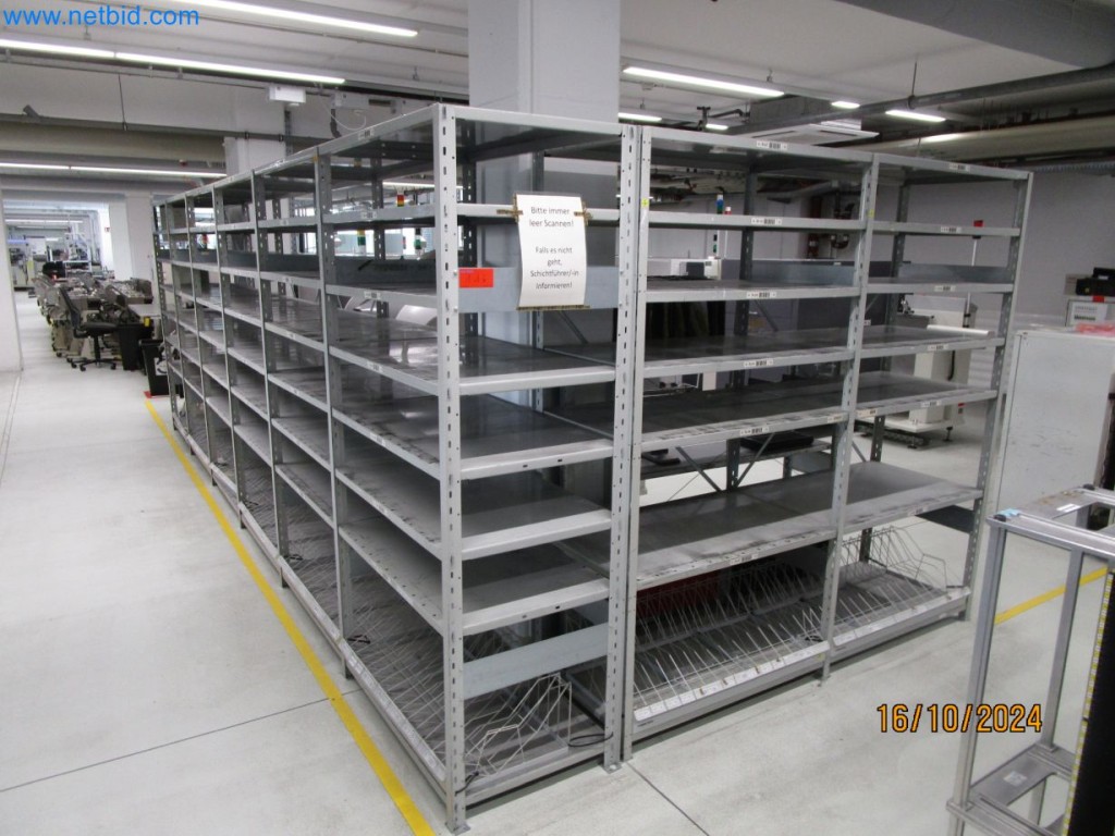 Used 8 lfm. Workshop storage shelving for Sale (Auction Premium) | NetBid Slovenija