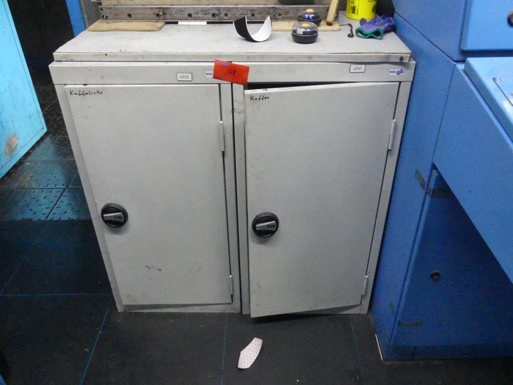 Used 2 Metal cabinet for Sale (Auction Premium) | NetBid Industrial Auctions