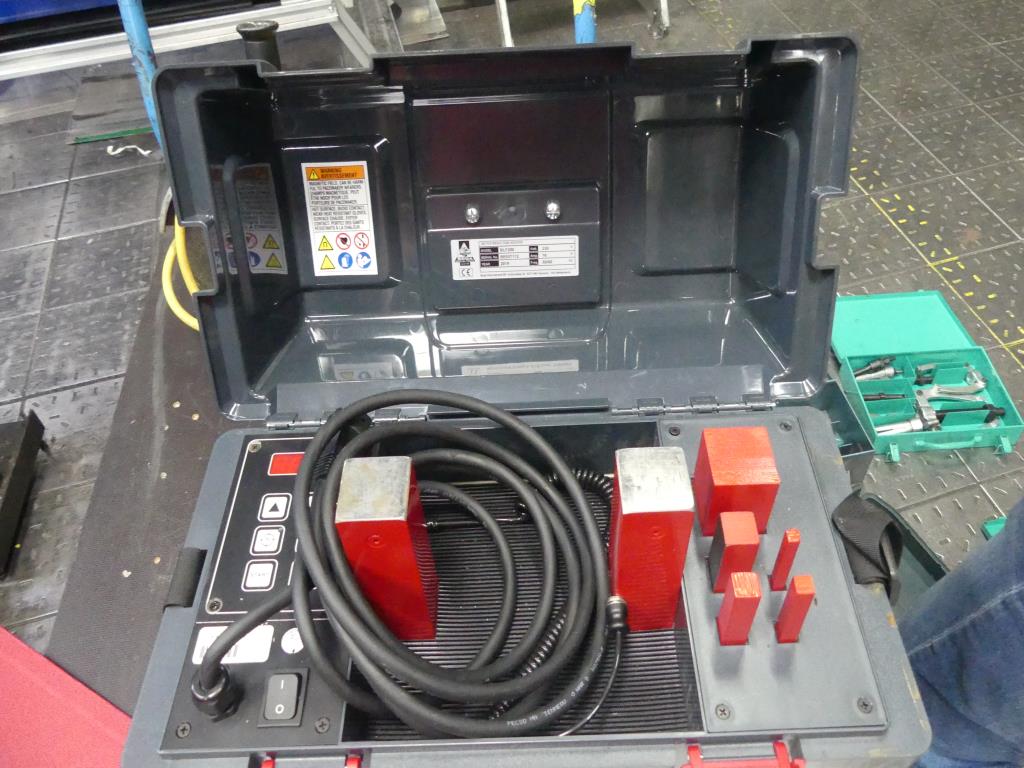 Used Betex BLF 200 Induction heater for Sale (Auction Premium) | NetBid Industrial Auctions