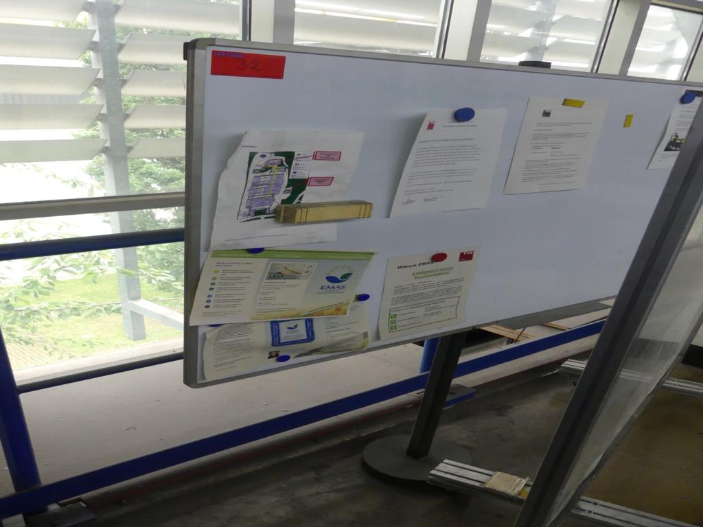 Whiteboard gebraucht kaufen (Auction Premium) | NetBid Industrie-Auktionen