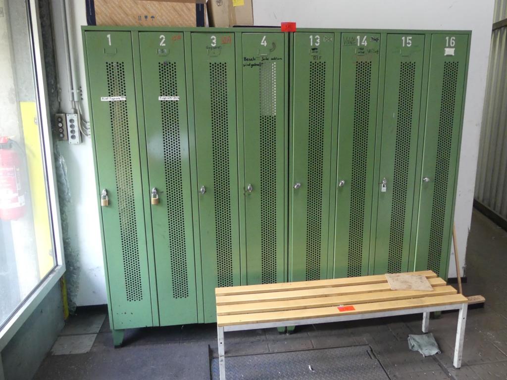 Used 2 Quadruple locker for Sale (Auction Premium) | NetBid Industrial Auctions