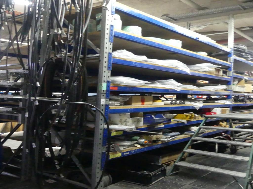 Used 1 Posten Heavy duty shelving for Sale (Auction Premium) | NetBid Industrial Auctions