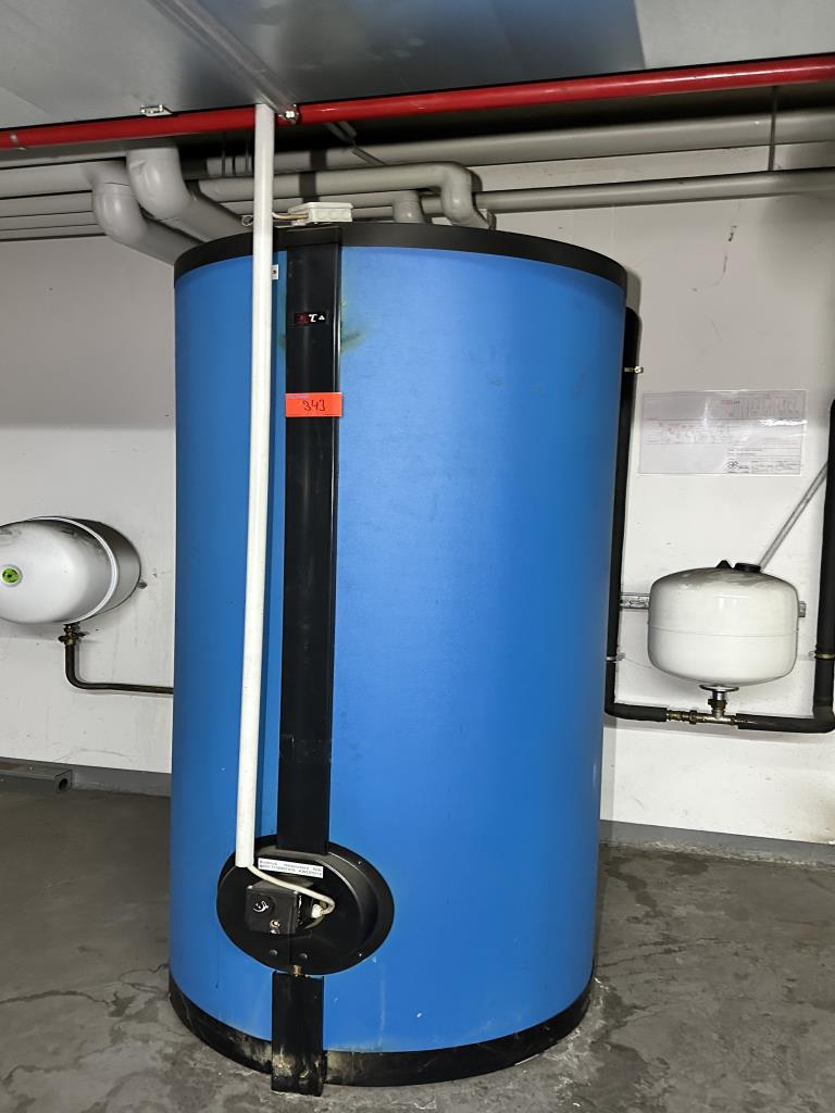 Used Buderus SU 500 Hot water tank for Sale (Auction Premium) | NetBid Industrial Auctions