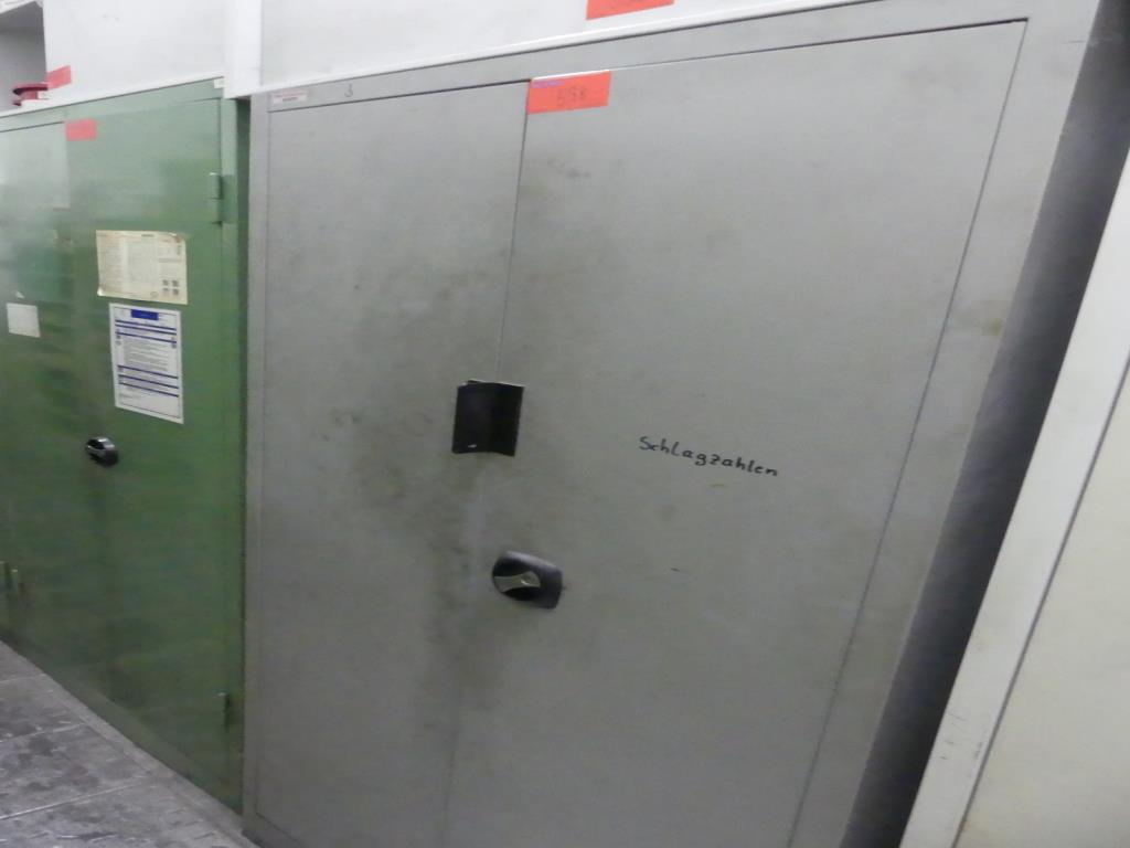 Used Schäfer Shop Steel hinged door cabinet for Sale (Auction Premium) | NetBid Industrial Auctions