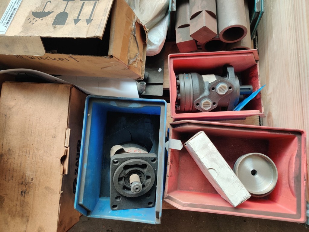 Used Pallet accessories for Sale (Auction Premium) | NetBid Industrial Auctions